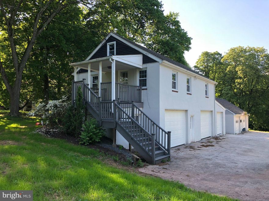 A rock solid investment or your new home, Welcome to 601 Vincent St. Comprised of a 2 bedroom 1 bath home above, with 3 attached garages below 2 bay and a single bay, along with a detached 2 car garage. With some updates in the house/apartment over the last few years, it is in great condition. Garages and roofs have been updated in the last few years as well. All units are currently rented at or close to market rate. Inquire for more details on current income, expenses and to schedule a tour!