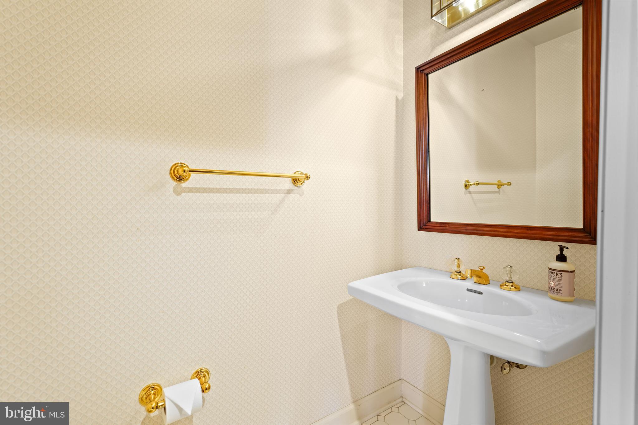 WORTHINGTON HILLSIDE II - Residential