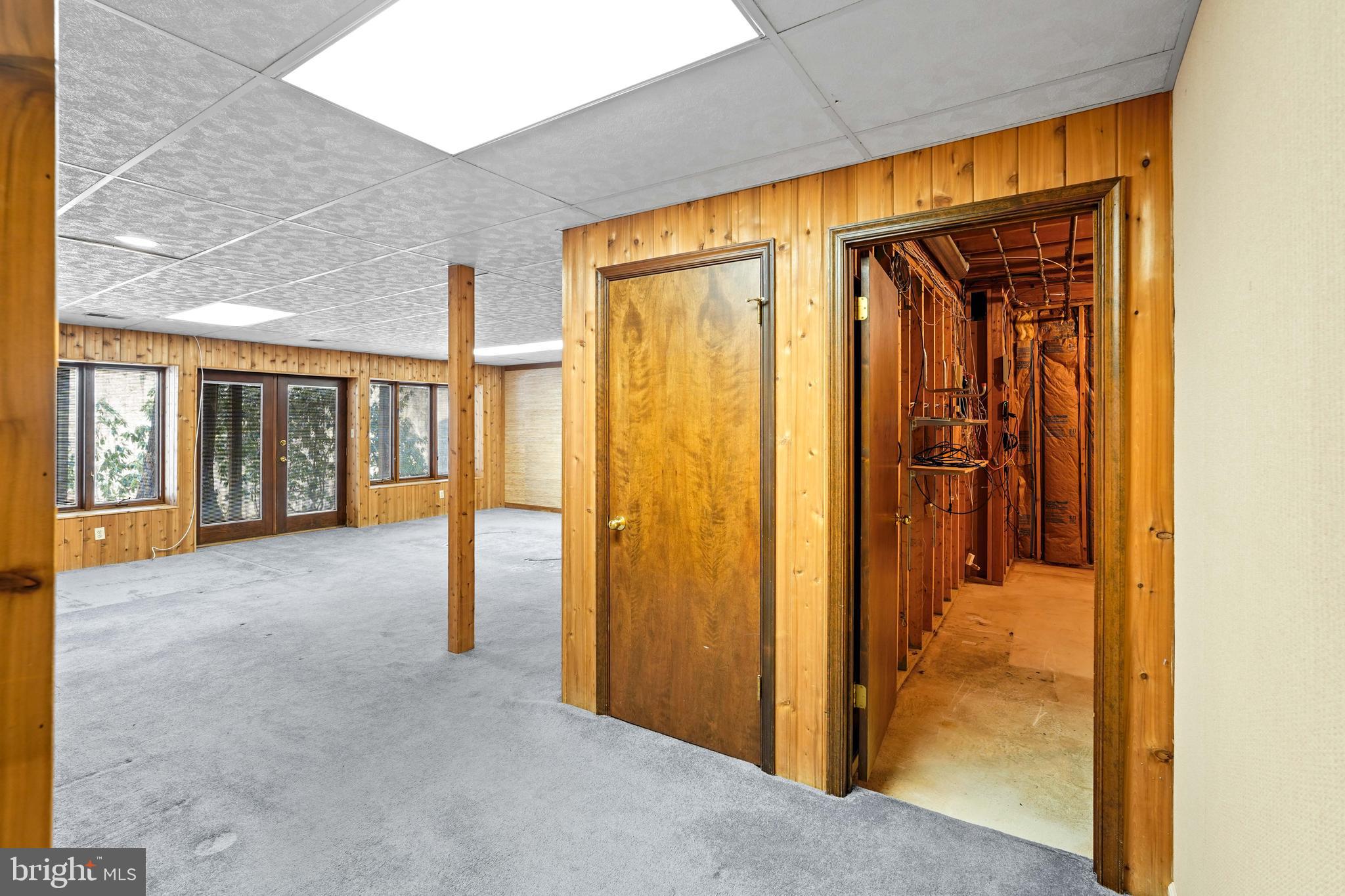 WORTHINGTON HILLSIDE II - Residential