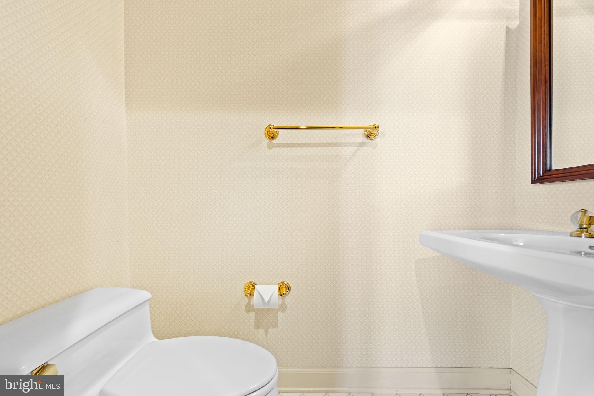 WORTHINGTON HILLSIDE II - Residential