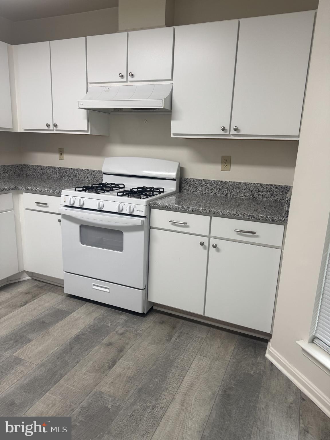 SILVERBROOK WOOD - Residential