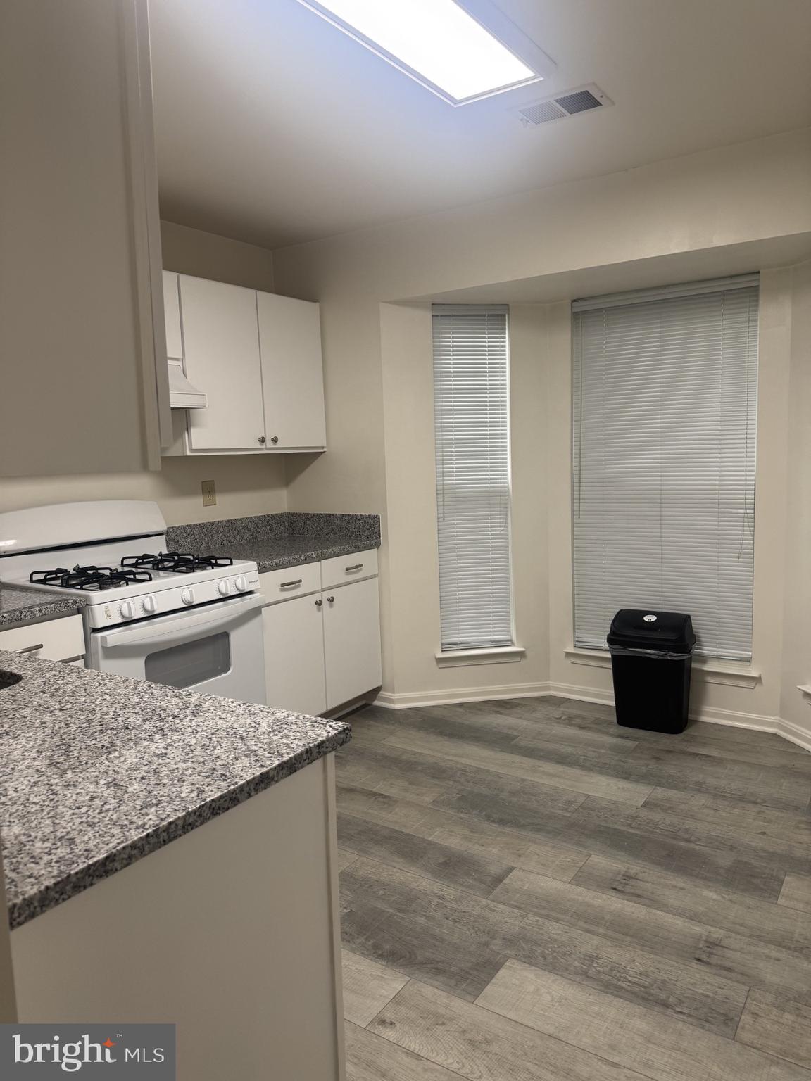 SILVERBROOK WOOD - Residential