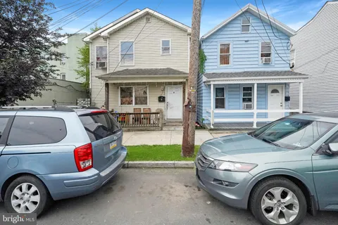 8 James Street, New Brunswick, NJ 08901 - MLS#: NJMX2009798