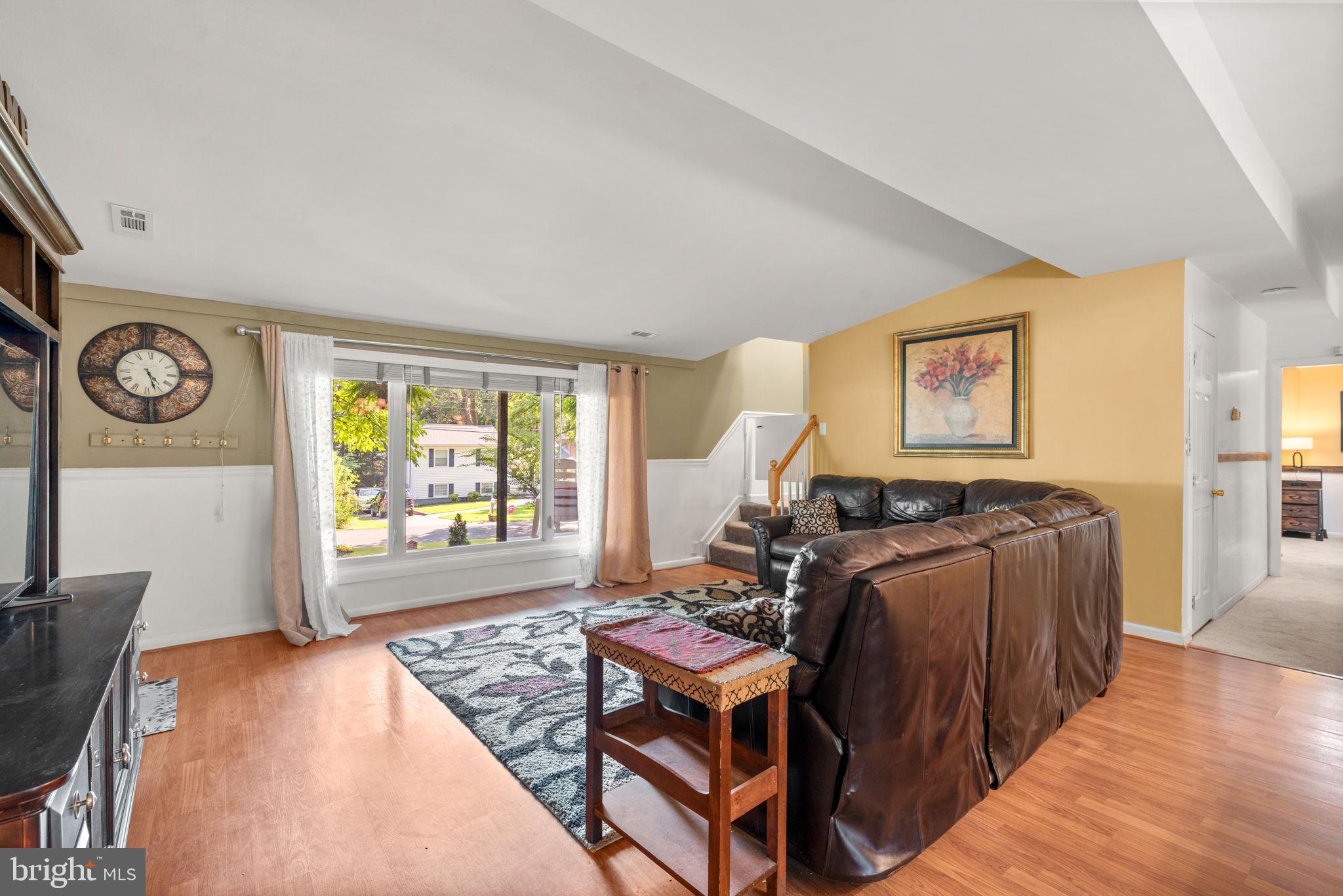 HOLLYWOOD ON SEVERN - Residential