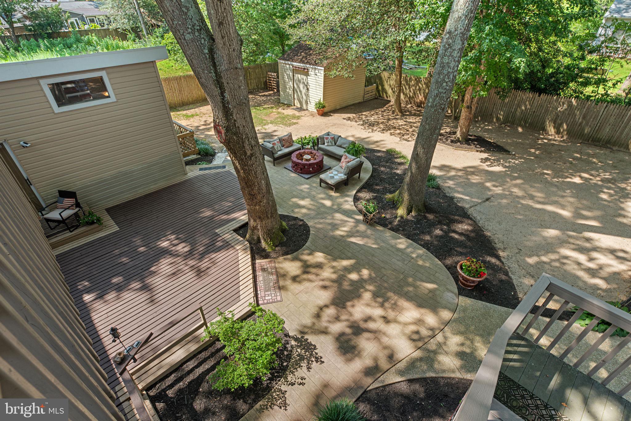 HOLLYWOOD ON SEVERN - Residential