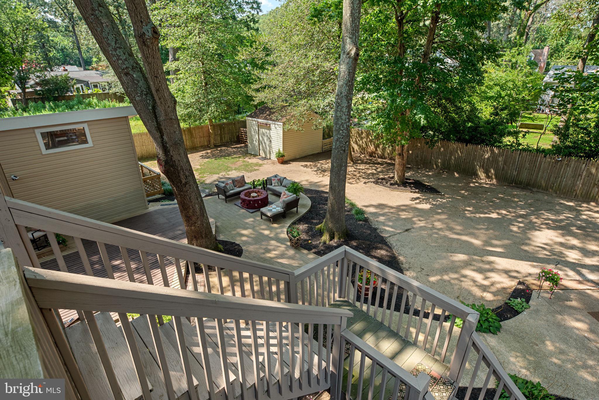 HOLLYWOOD ON SEVERN - Residential