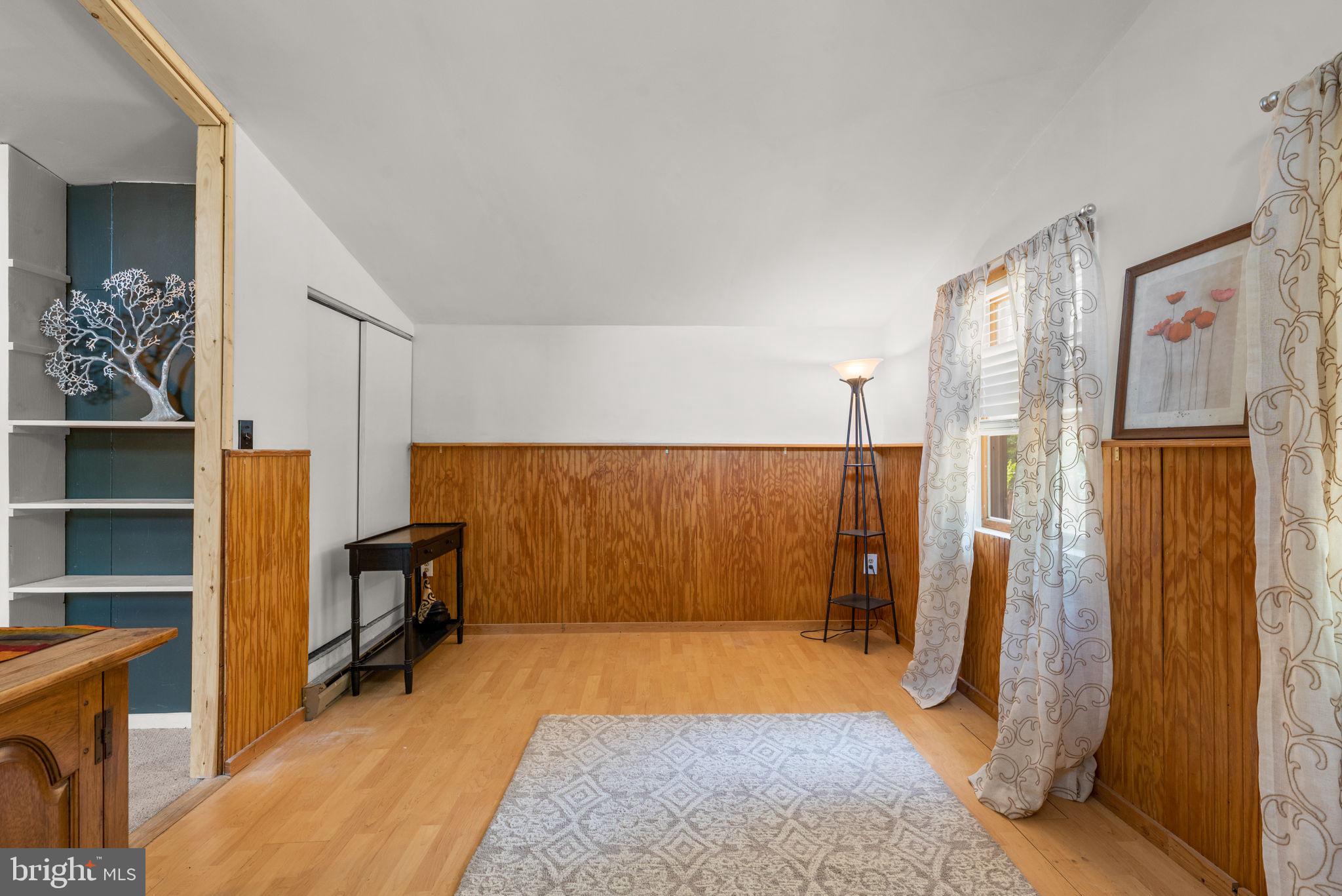 HOLLYWOOD ON SEVERN - Residential