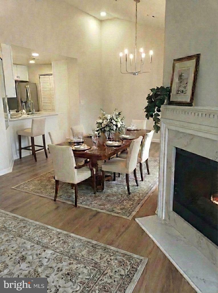 CHELSEA COURTS - Residential