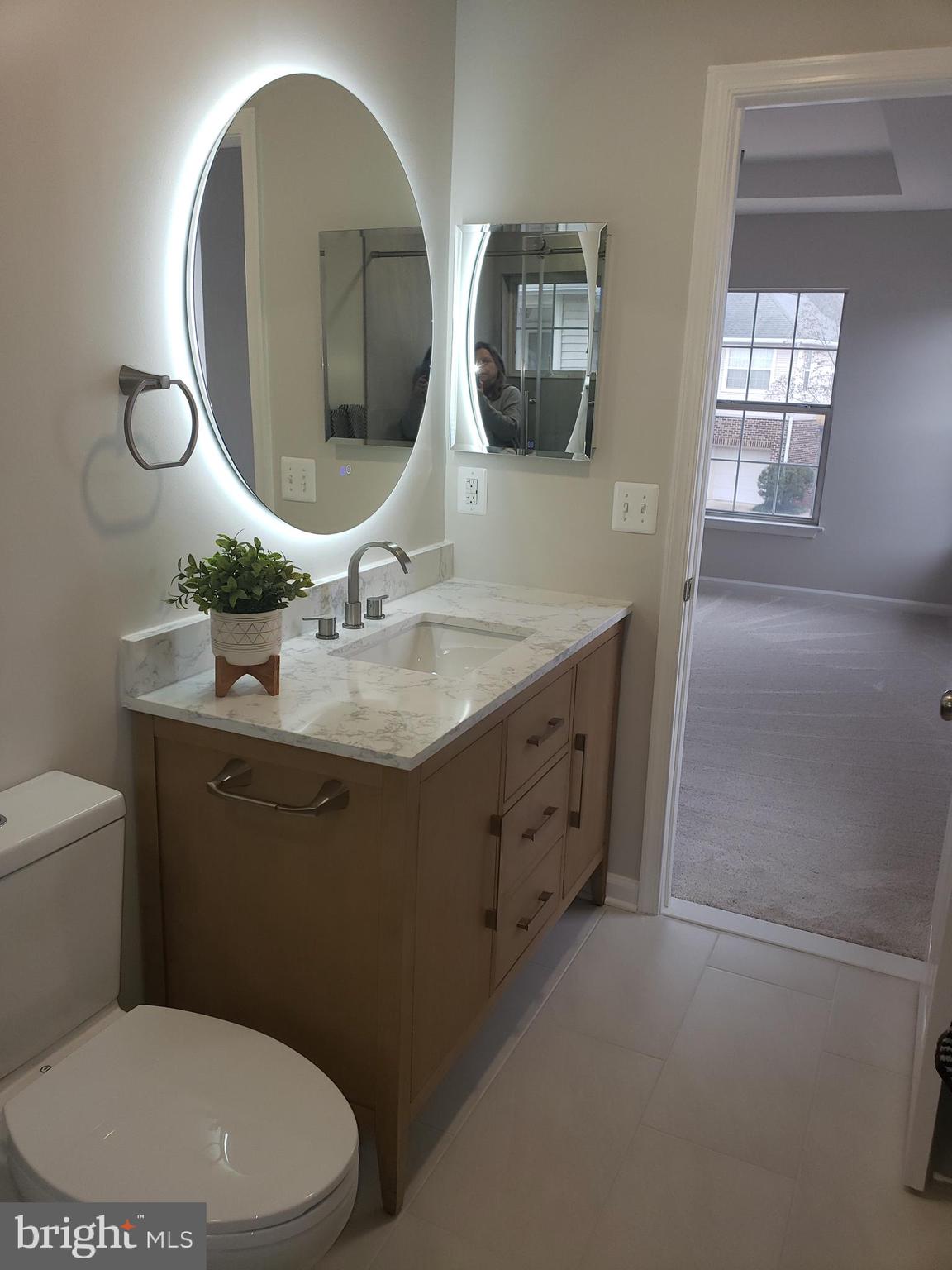 CHELSEA COURTS - Residential