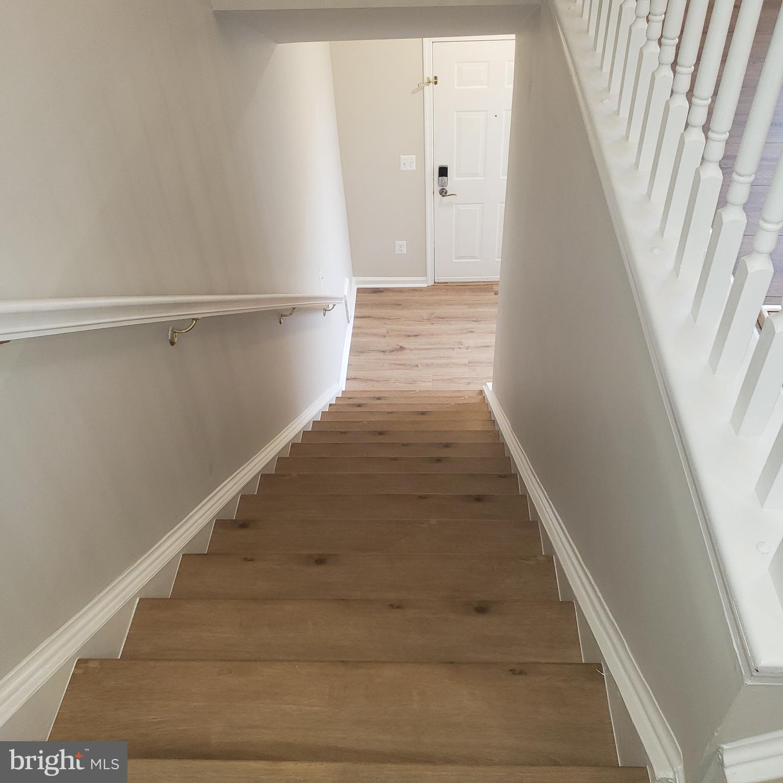 CHELSEA COURTS - Residential