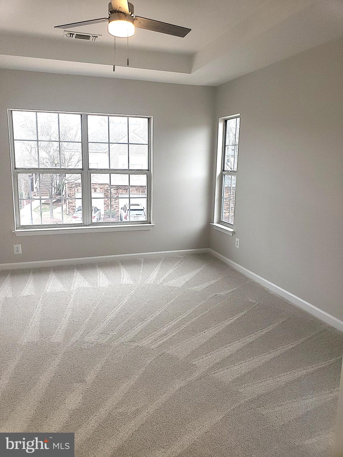 CHELSEA COURTS - Residential