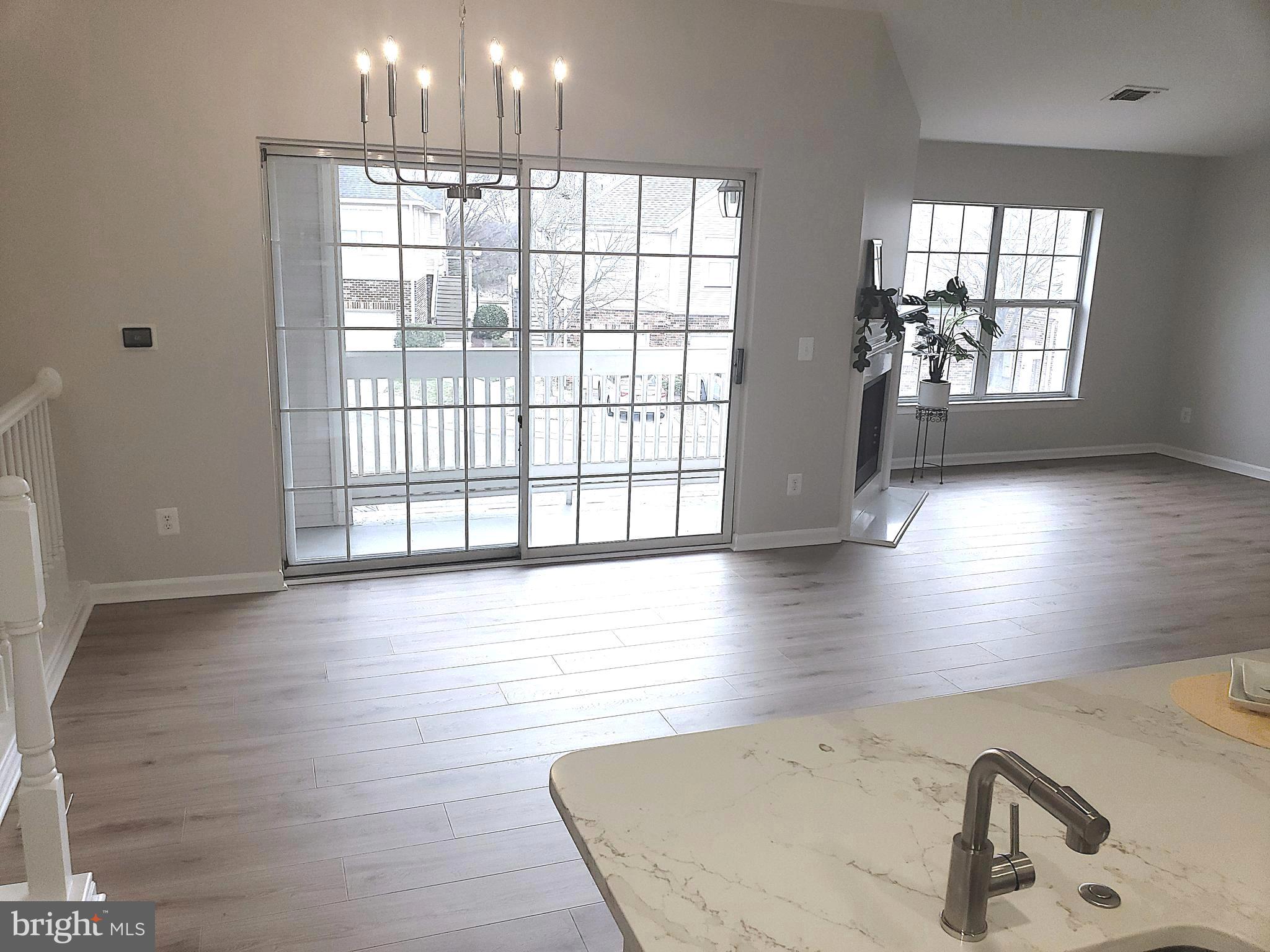 CHELSEA COURTS - Residential