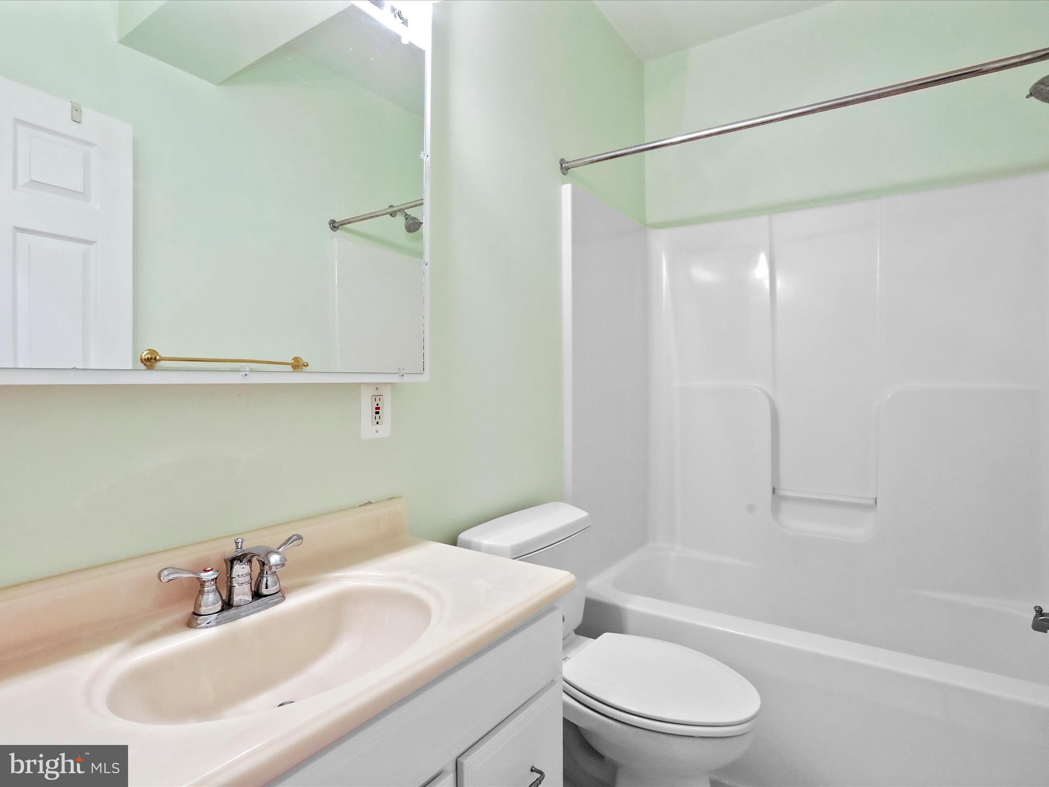 BRIARWOOD ESTATES - Residential