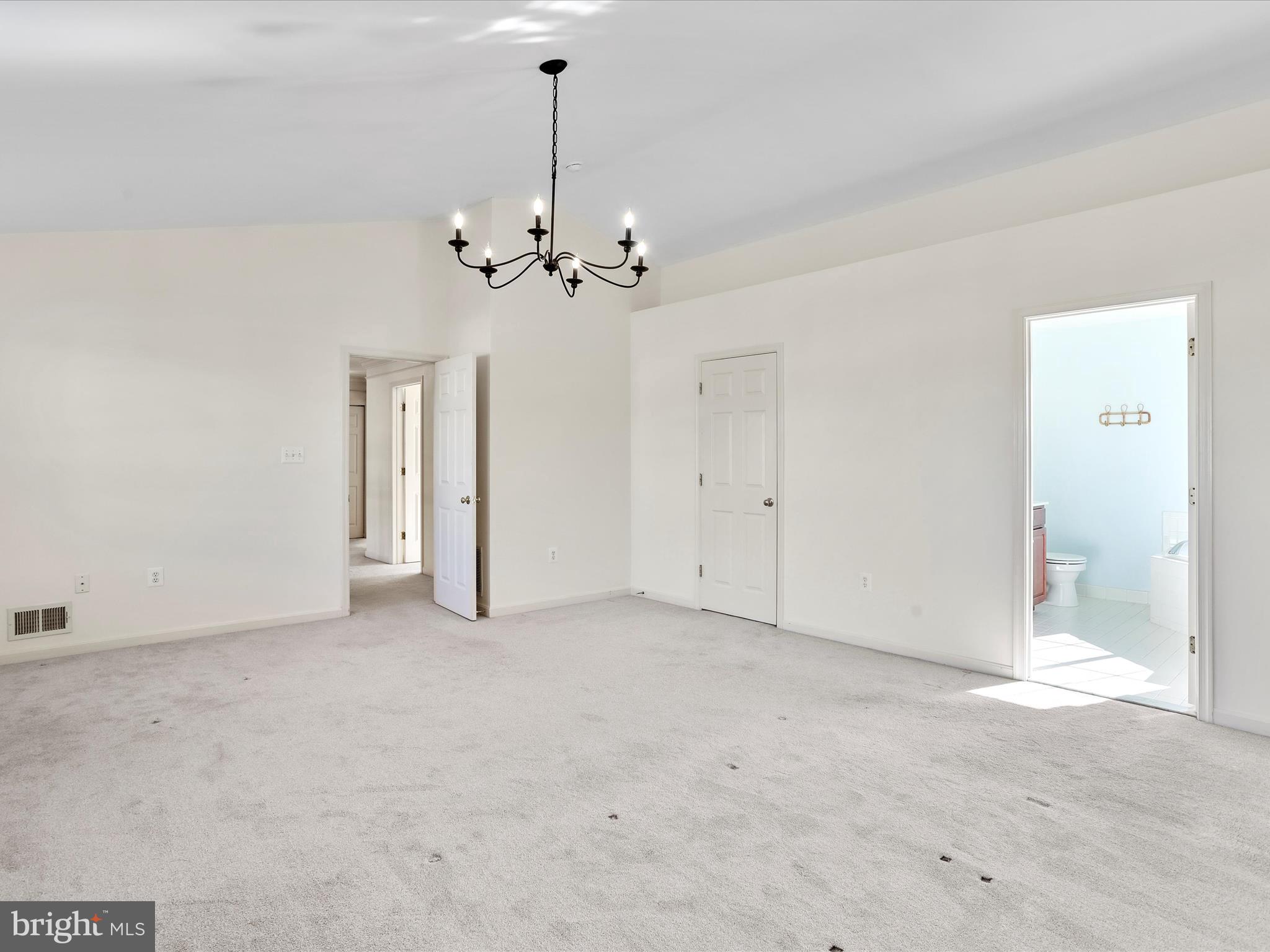 BRIARWOOD ESTATES - Residential