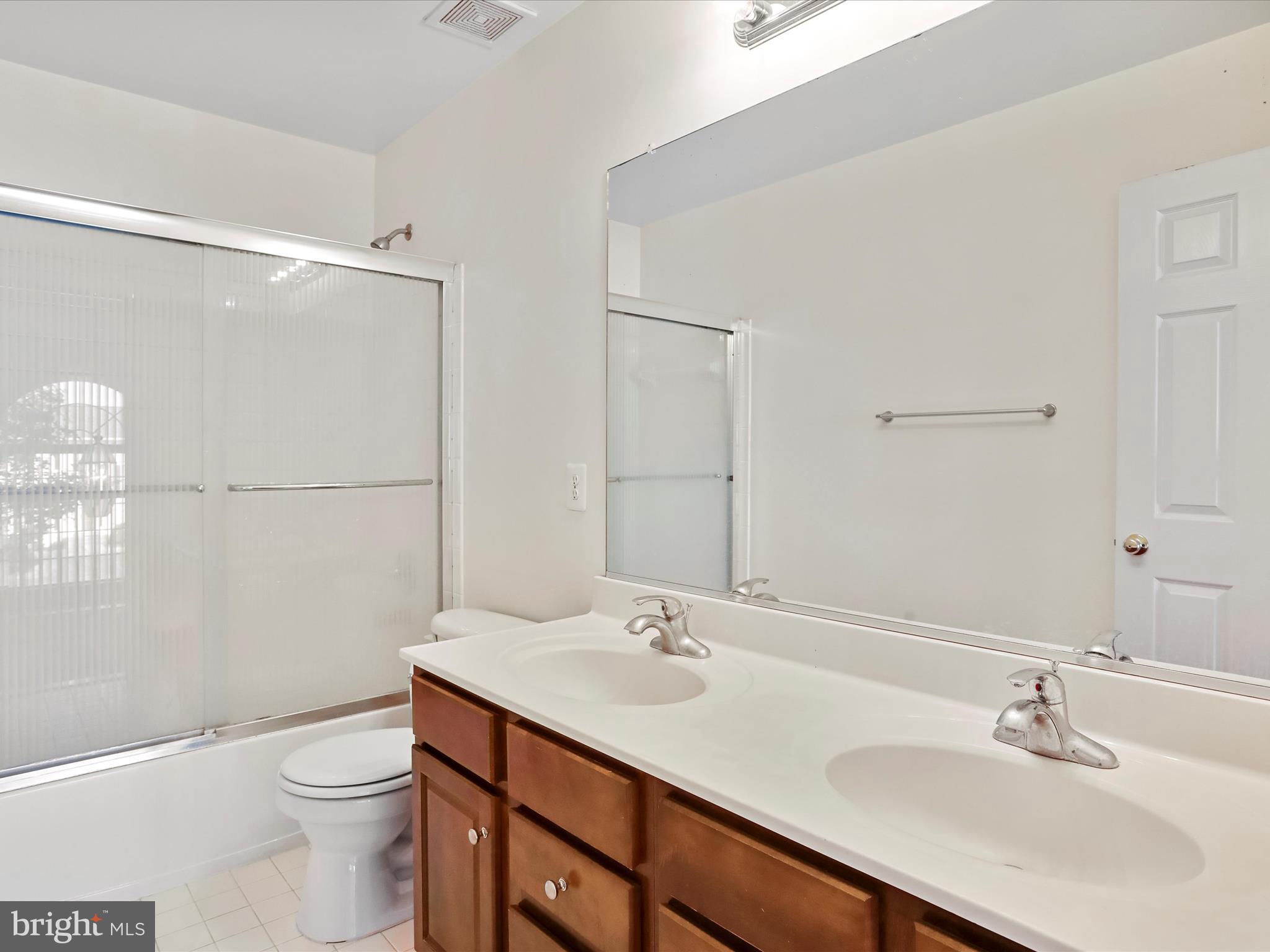 BRIARWOOD ESTATES - Residential