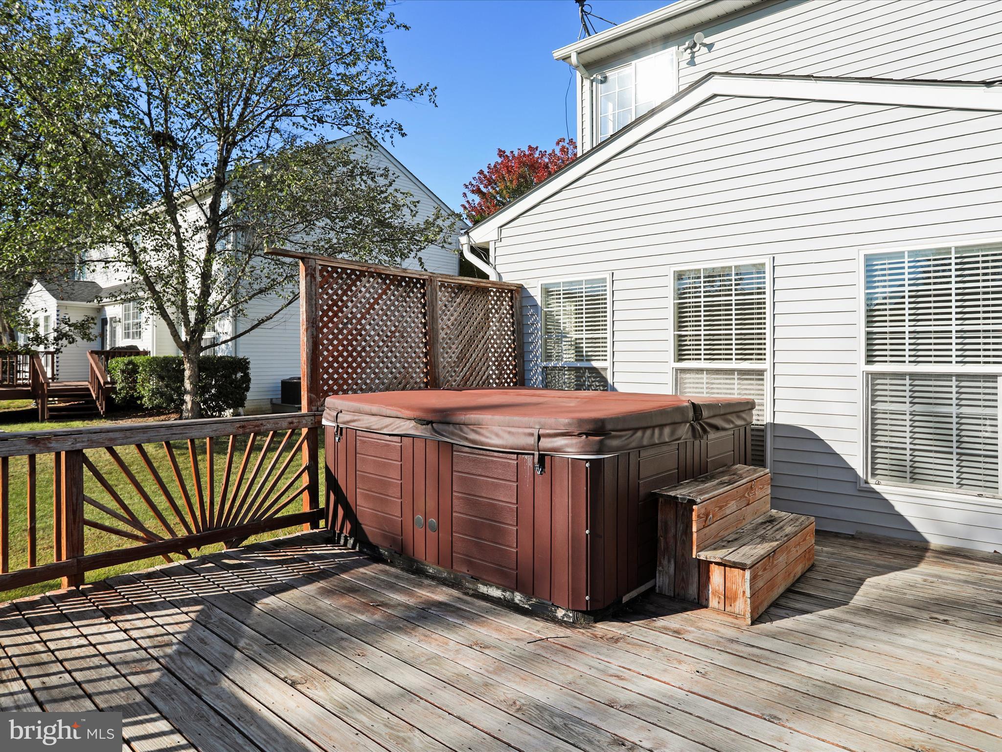 BRIARWOOD ESTATES - Residential