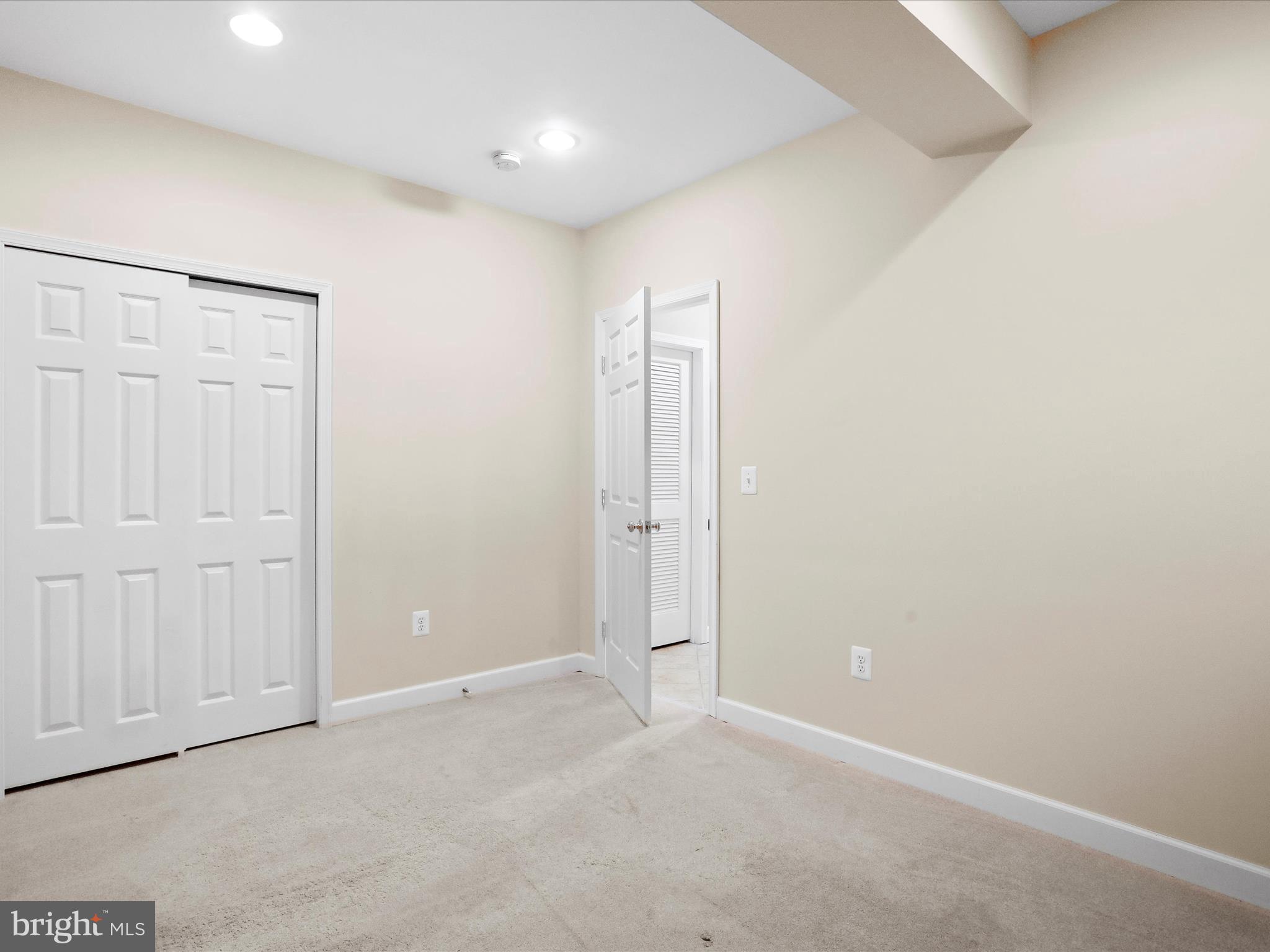 BRIARWOOD ESTATES - Residential