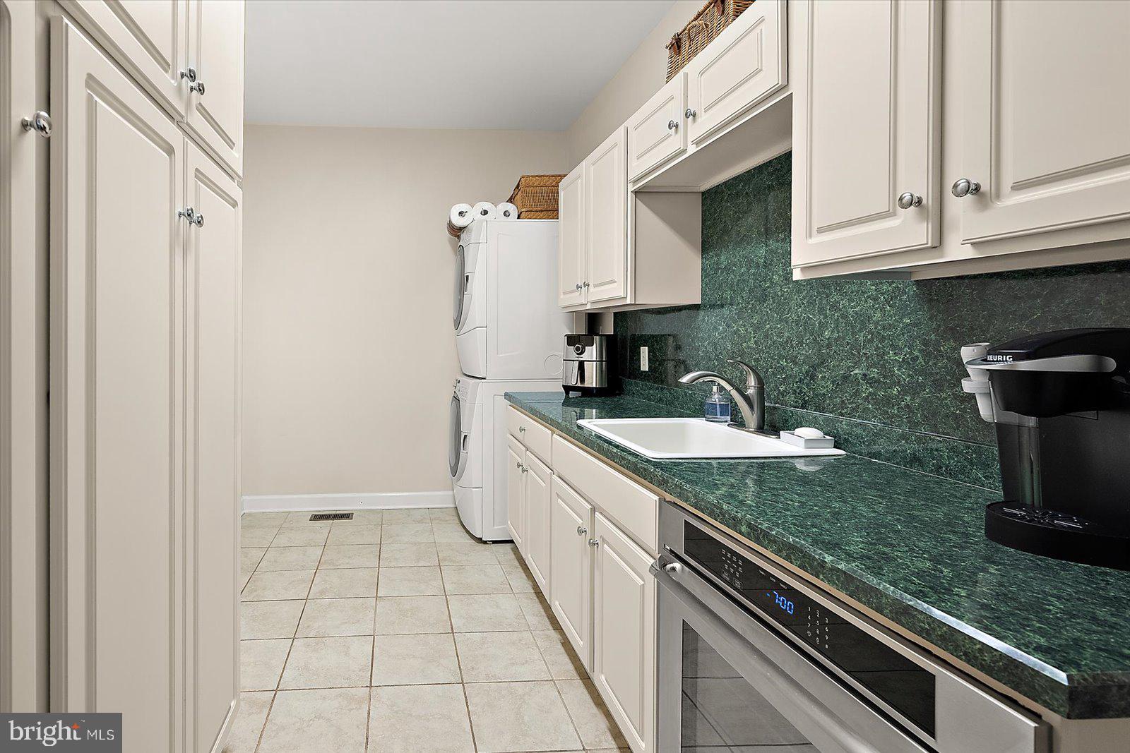DOWNTOWN DENTON - Residential