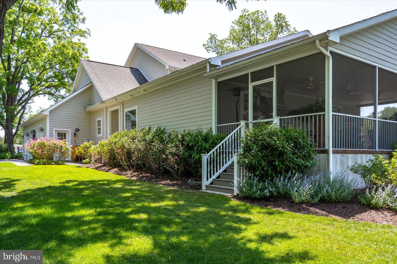DOWNTOWN DENTON - Residential
