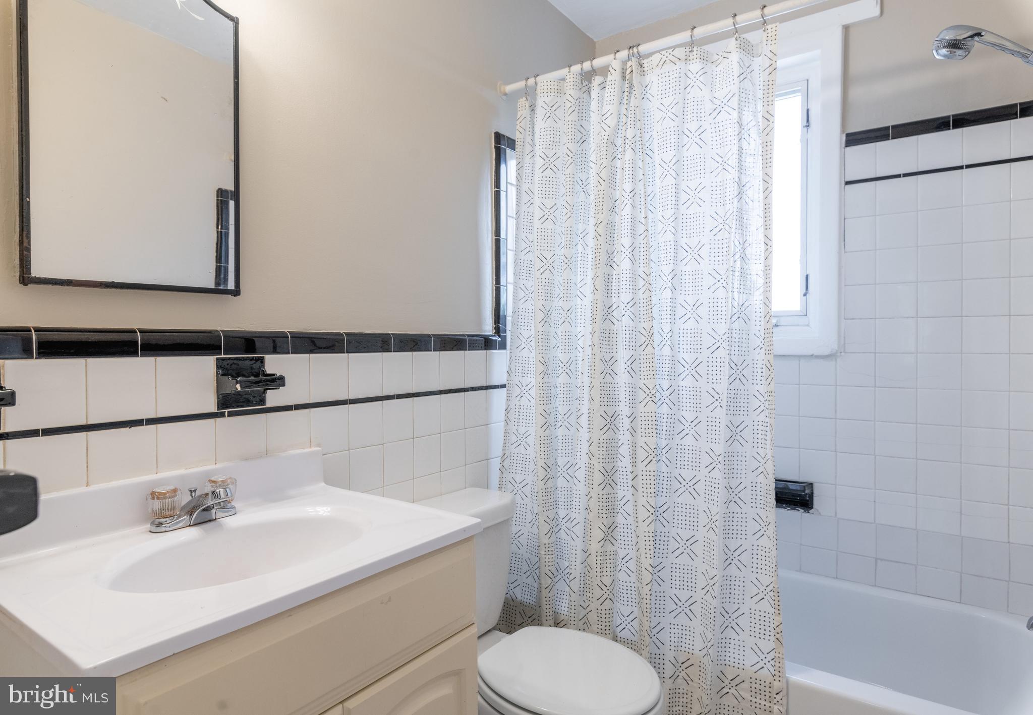 LYNHAVEN/N. DELRAY - Residential Lease