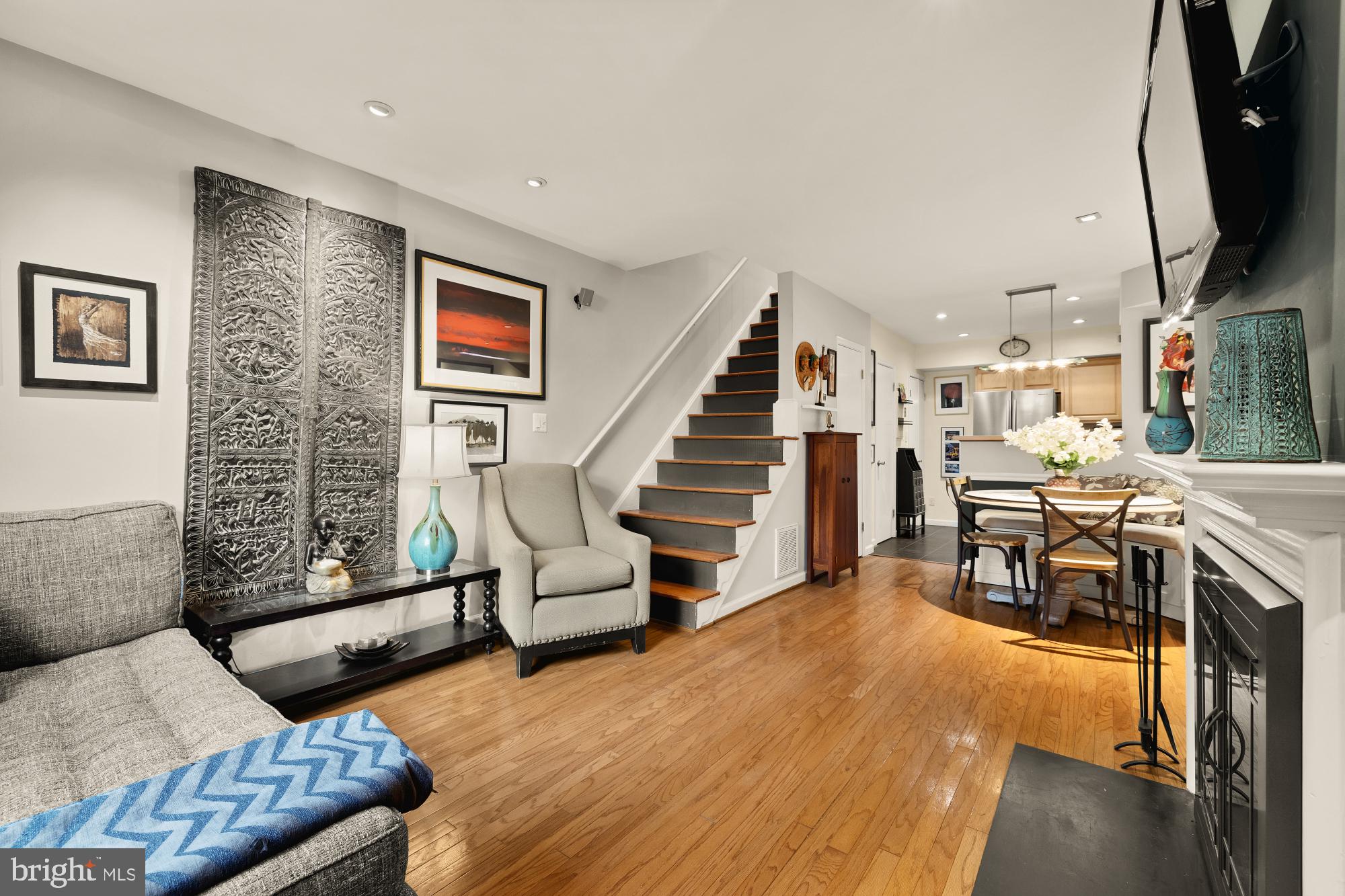 1715 15TH STREET NW 44