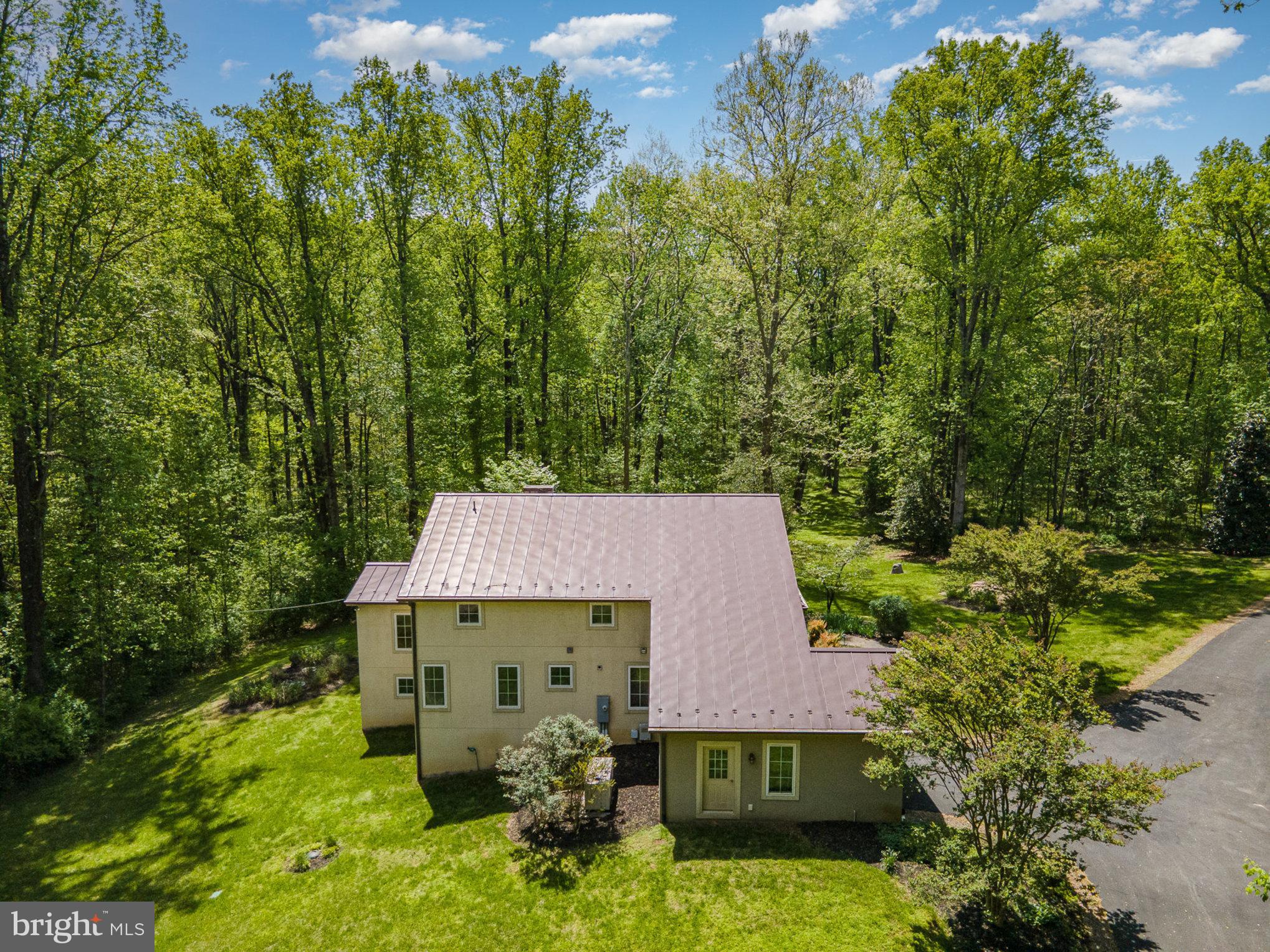 POTOMAC HEIGHTS - Residential