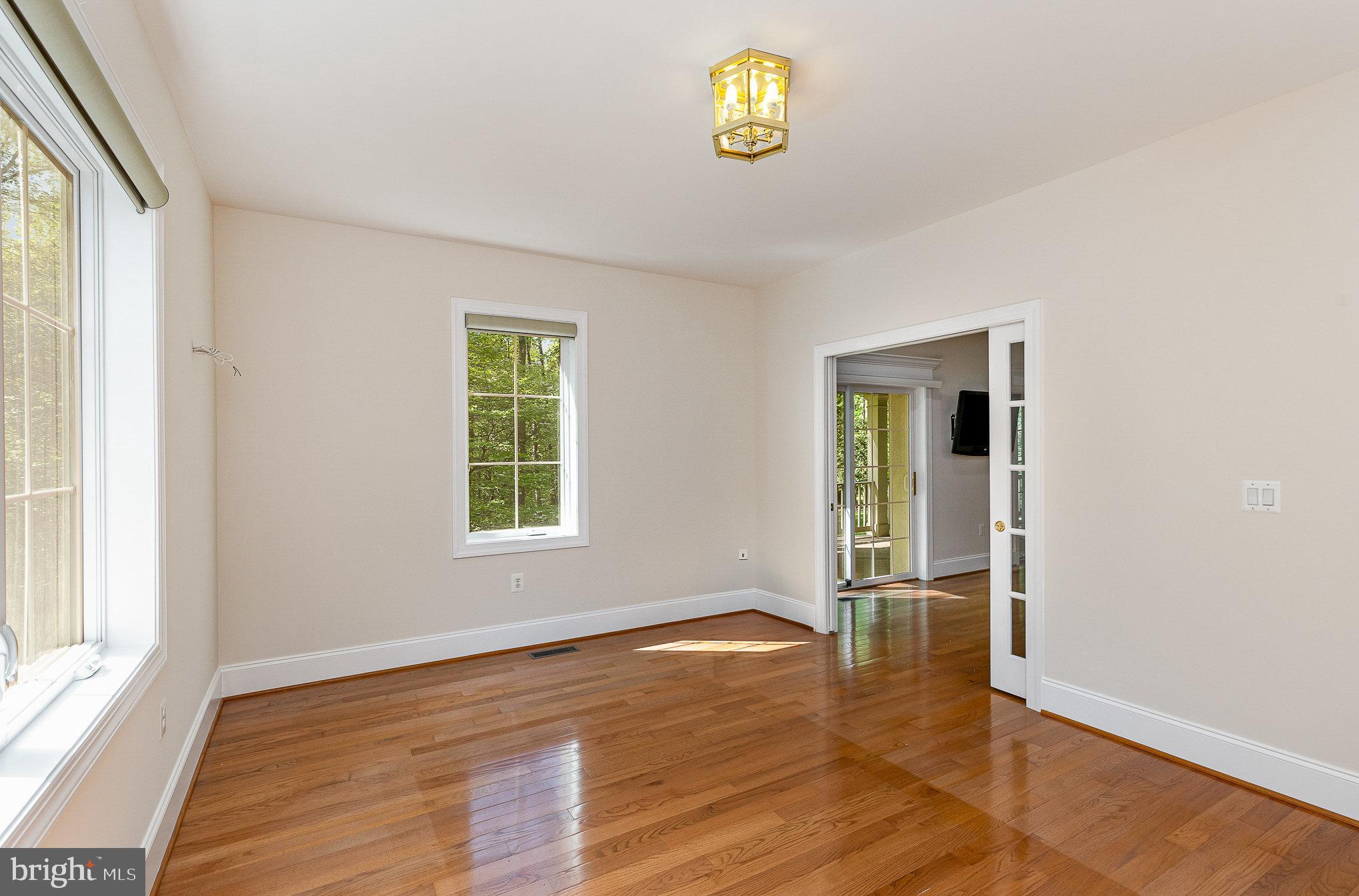 POTOMAC HEIGHTS - Residential