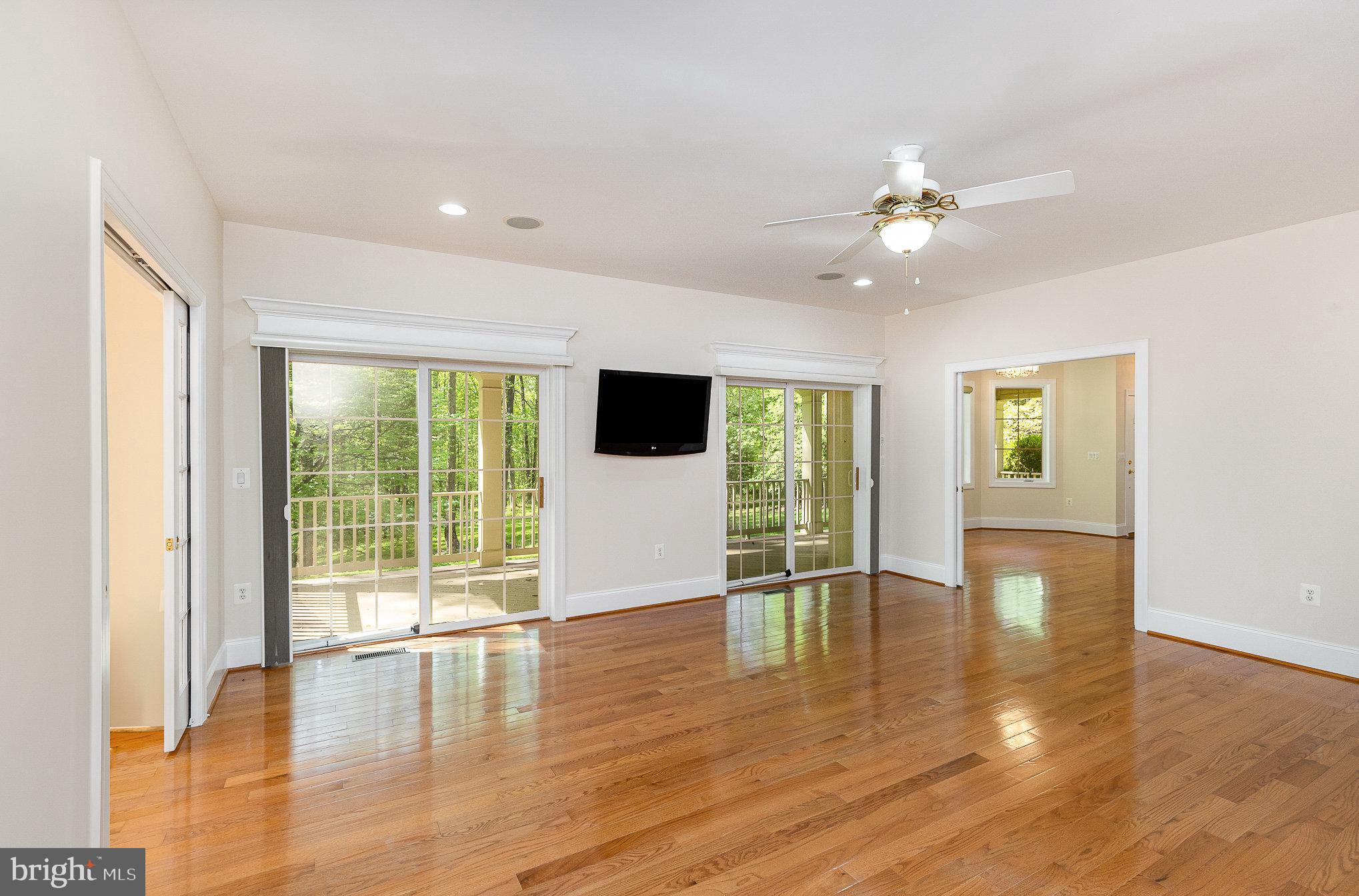 POTOMAC HEIGHTS - Residential