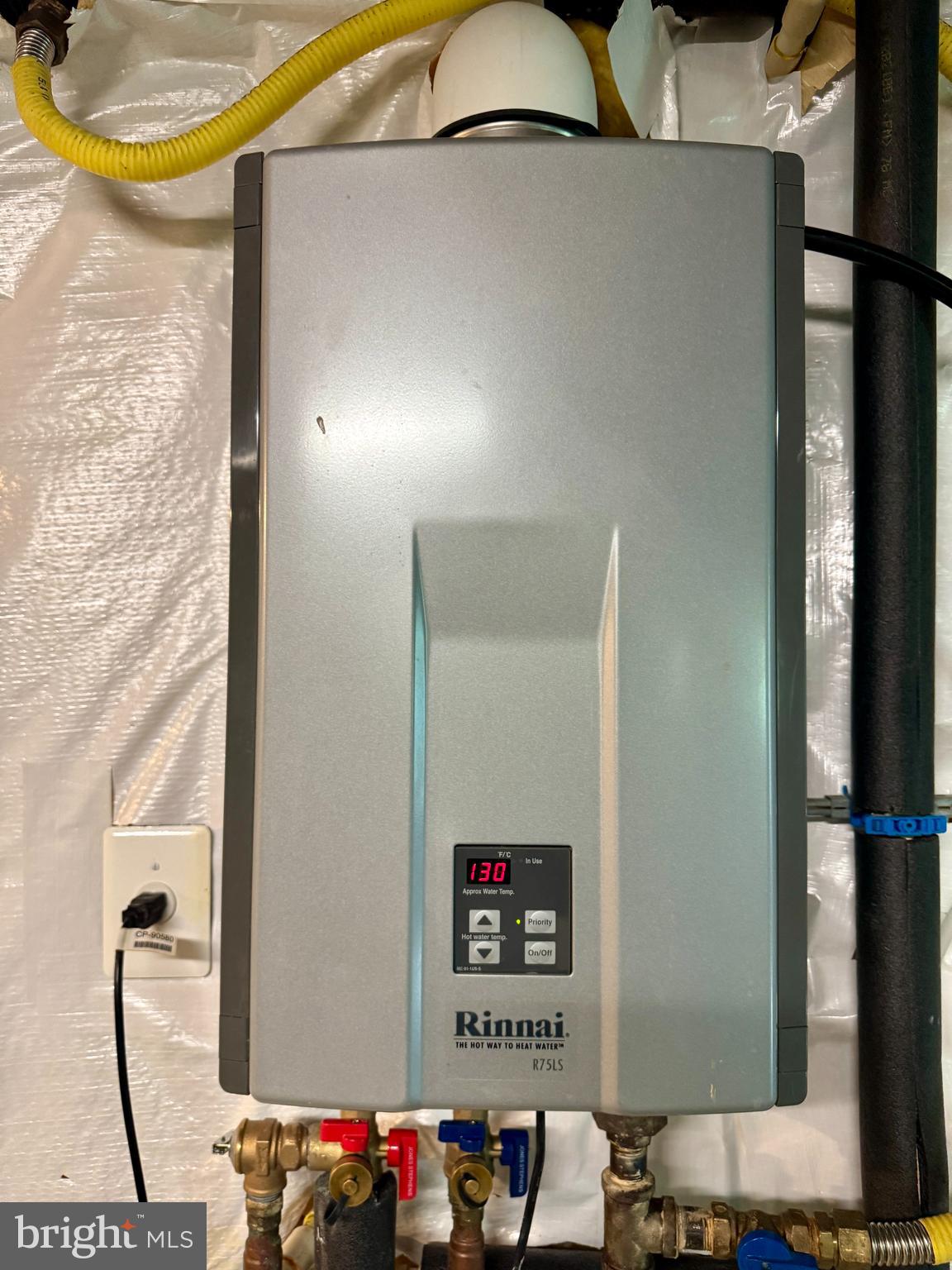 POTOMAC HEIGHTS - Residential