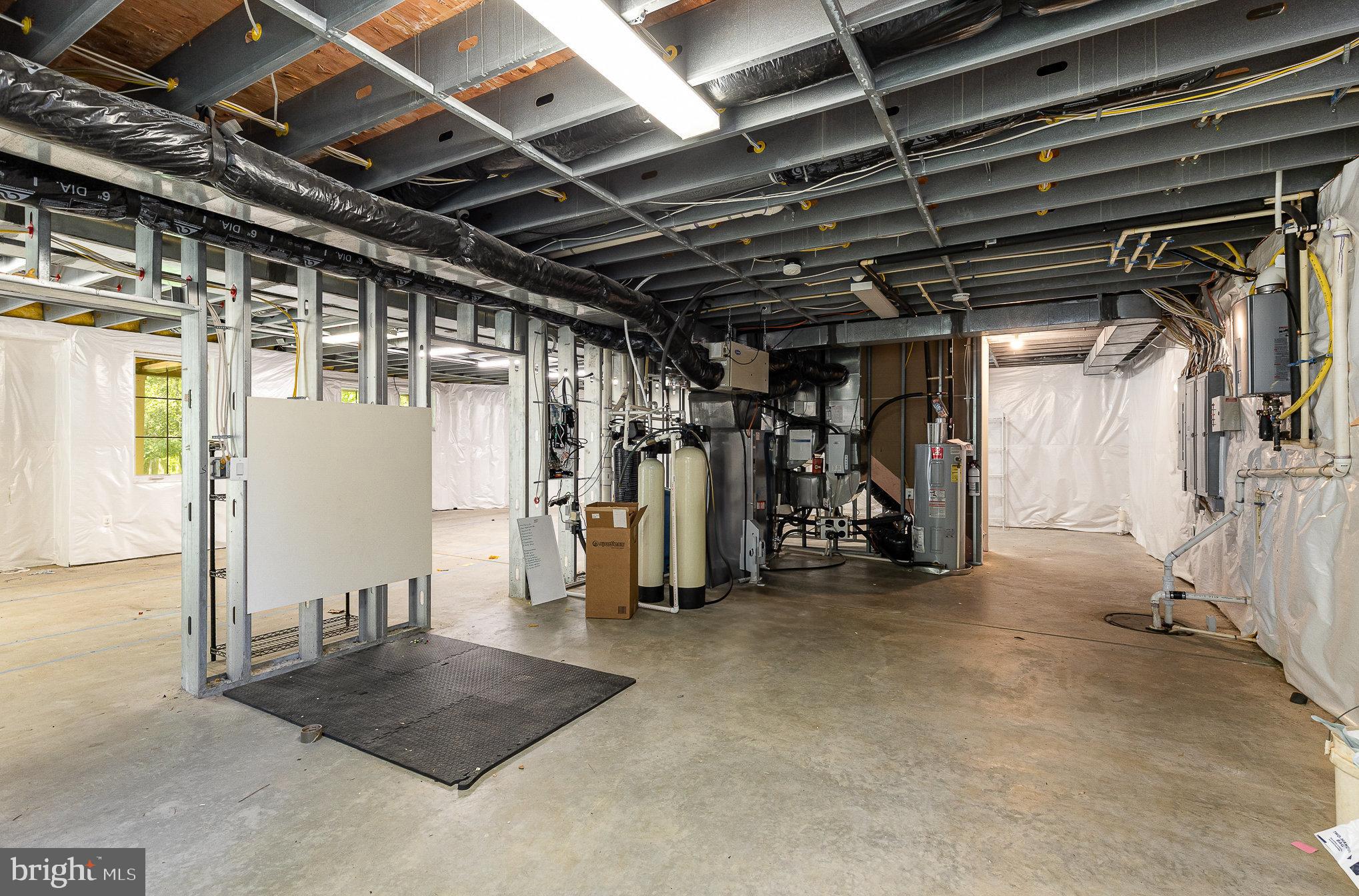 POTOMAC HEIGHTS - Residential