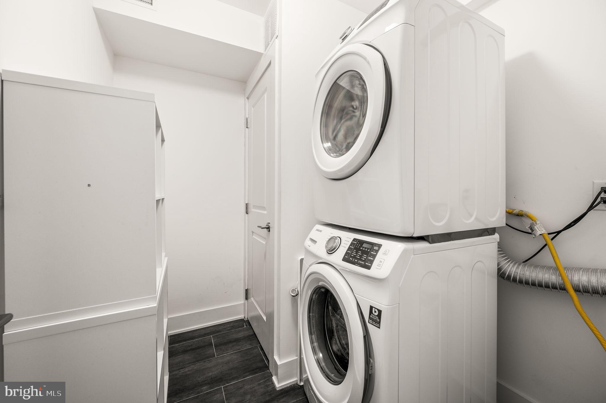 FRANCISVILLE - Residential Lease