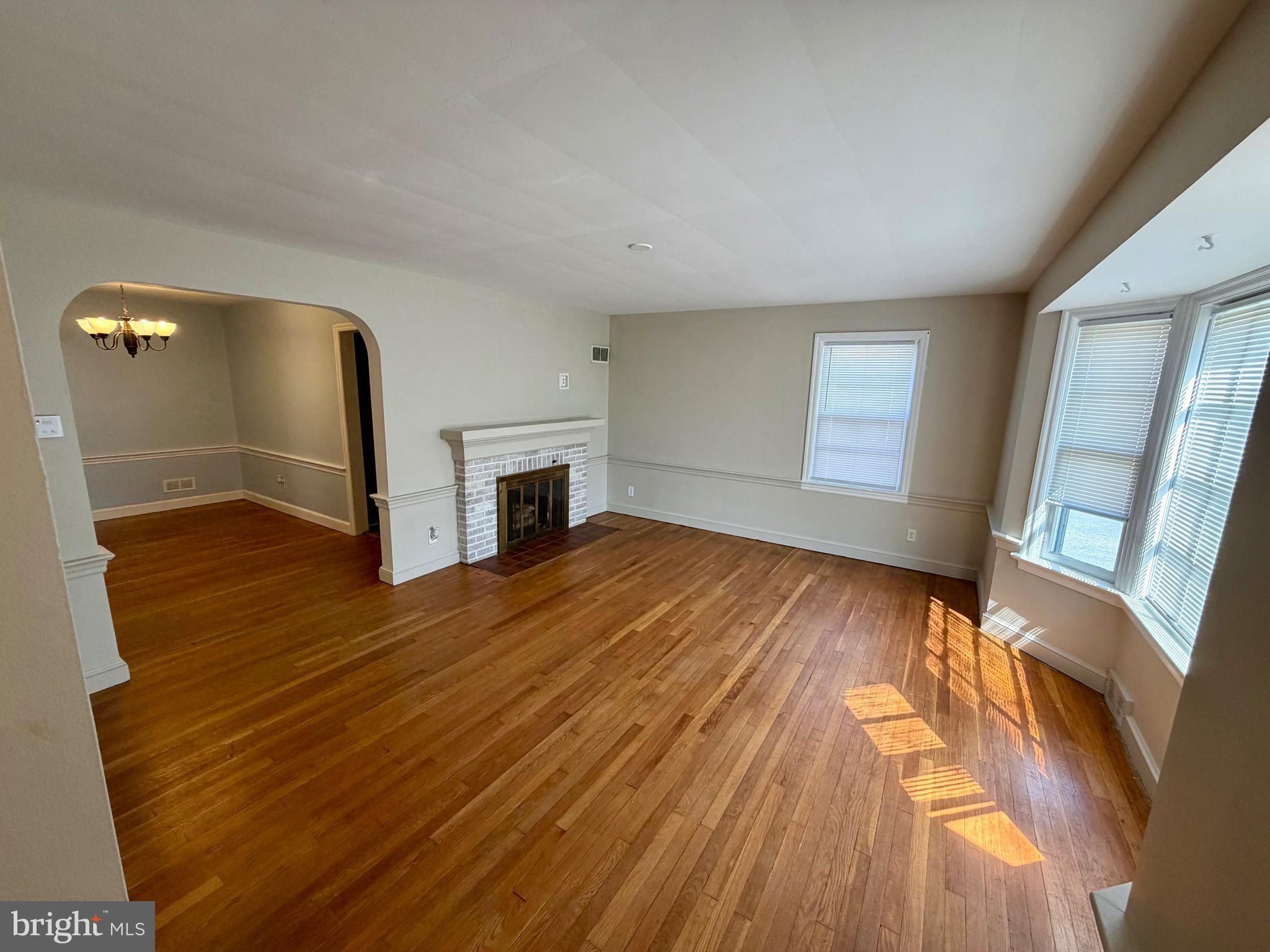 310 S KERSHAW STREET