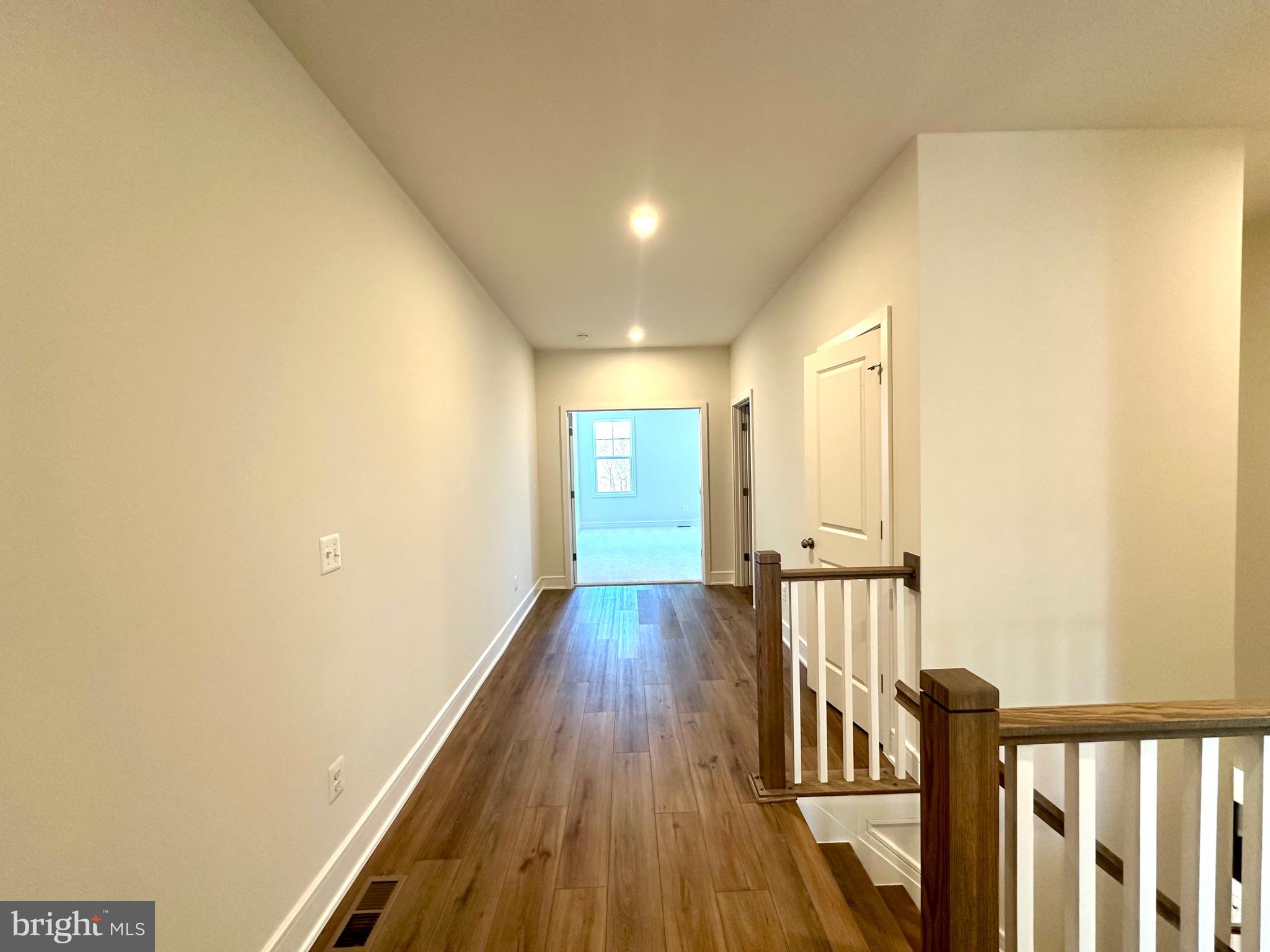 LAKE FREDERICK - Residential Lease