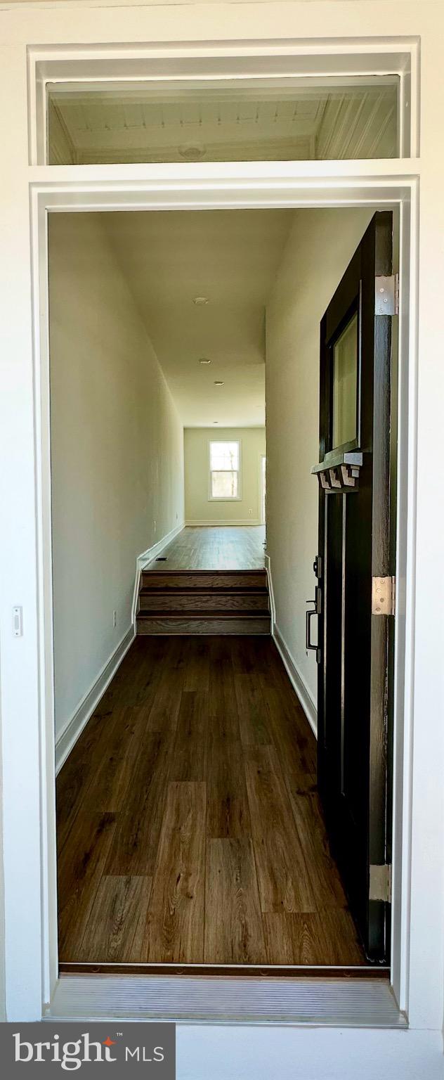 LAKE FREDERICK - Residential Lease