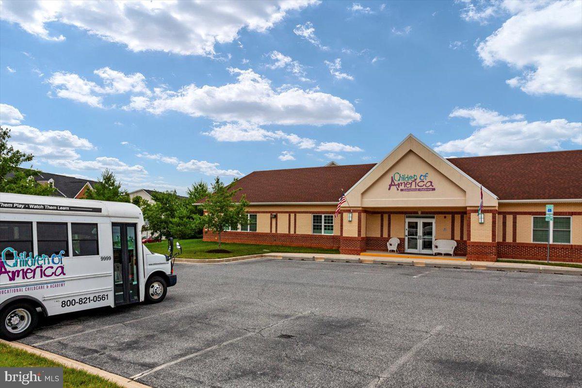 WORTHINGTON FIELDS - Residential