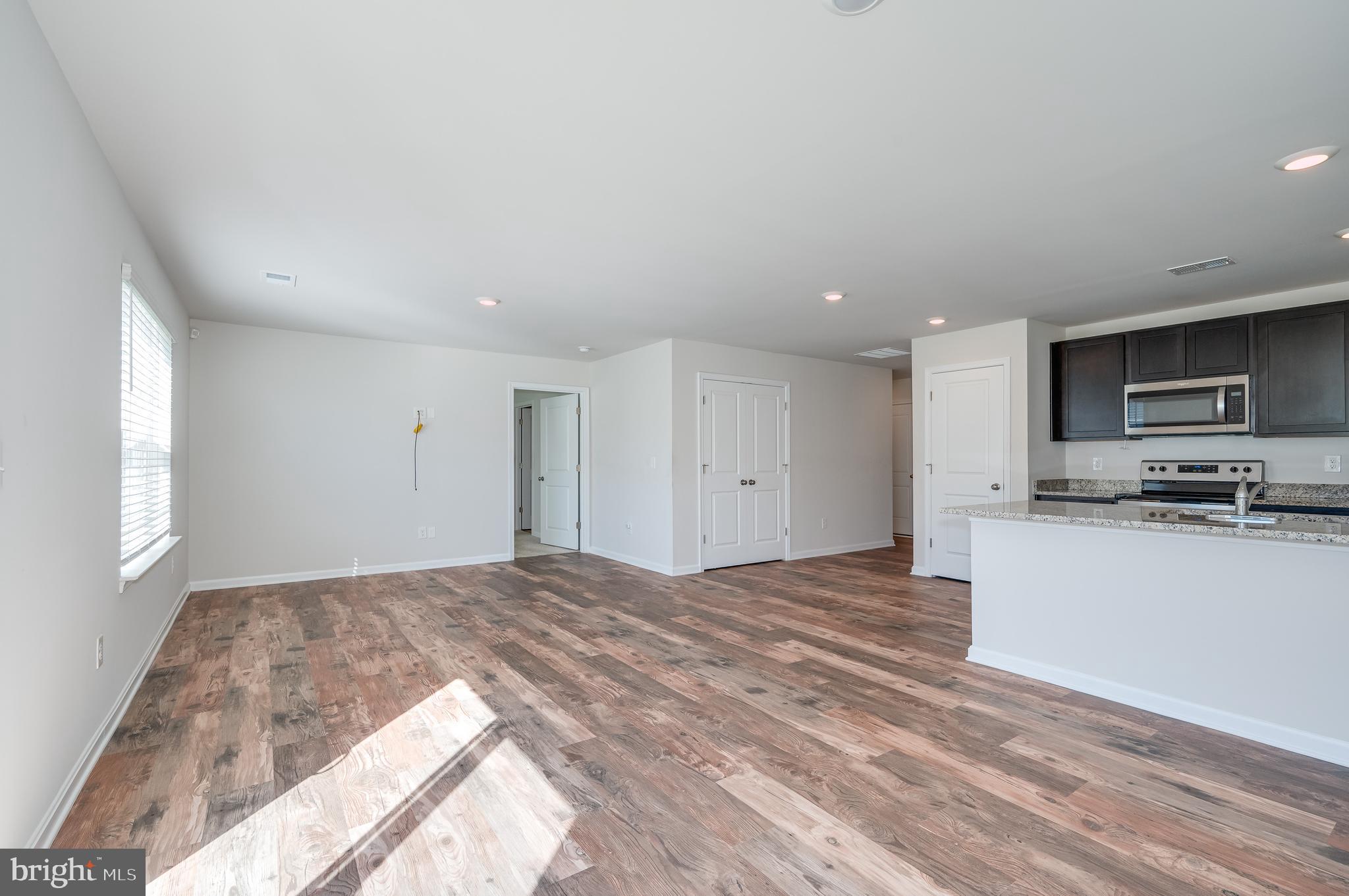 MAGNOLIA SPRINGS - Residential