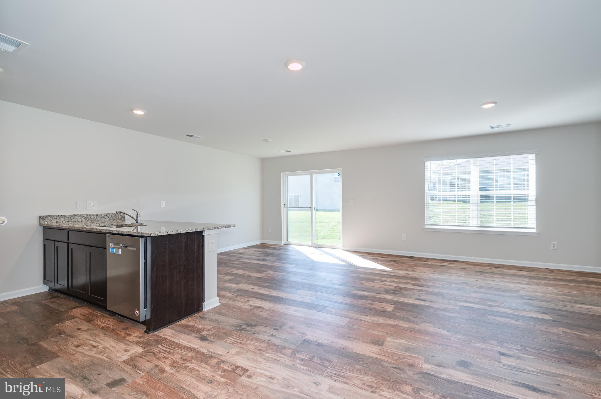 MAGNOLIA SPRINGS - Residential