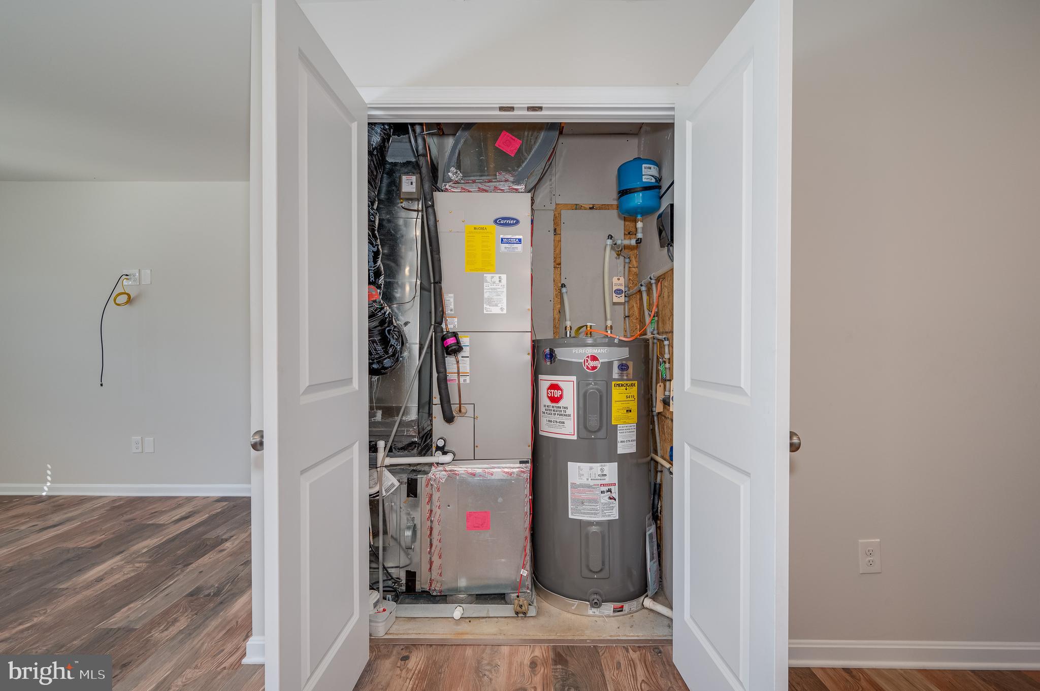 MAGNOLIA SPRINGS - Residential