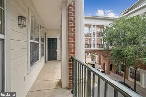 THE COLONNADE AT KENTLANDS - Residential