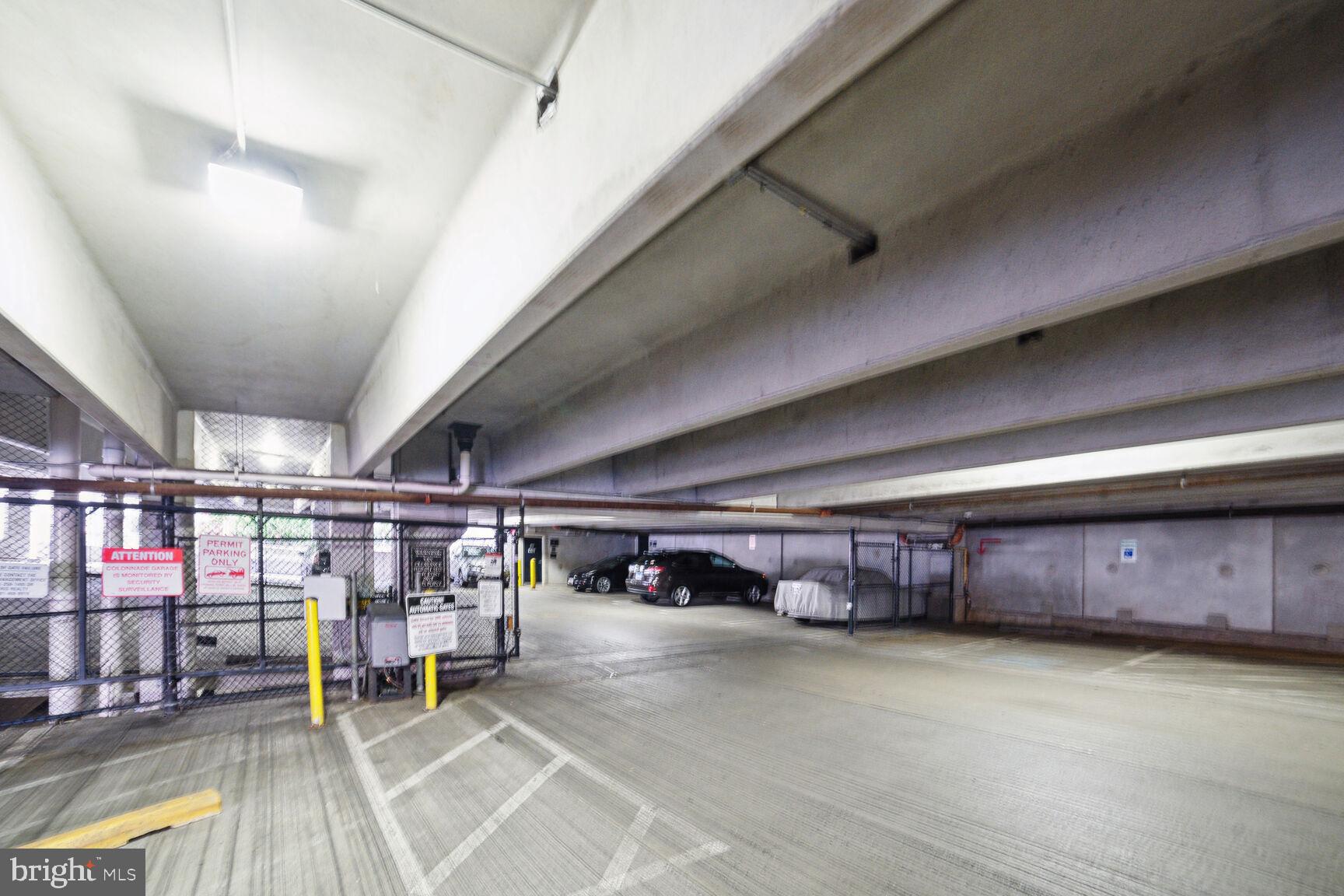 THE COLONNADE AT KENTLANDS - Residential