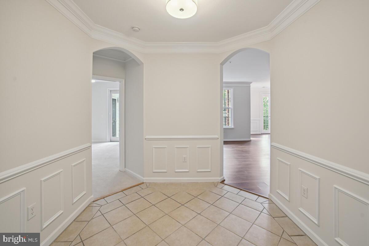 THE COLONNADE AT KENTLANDS - Residential