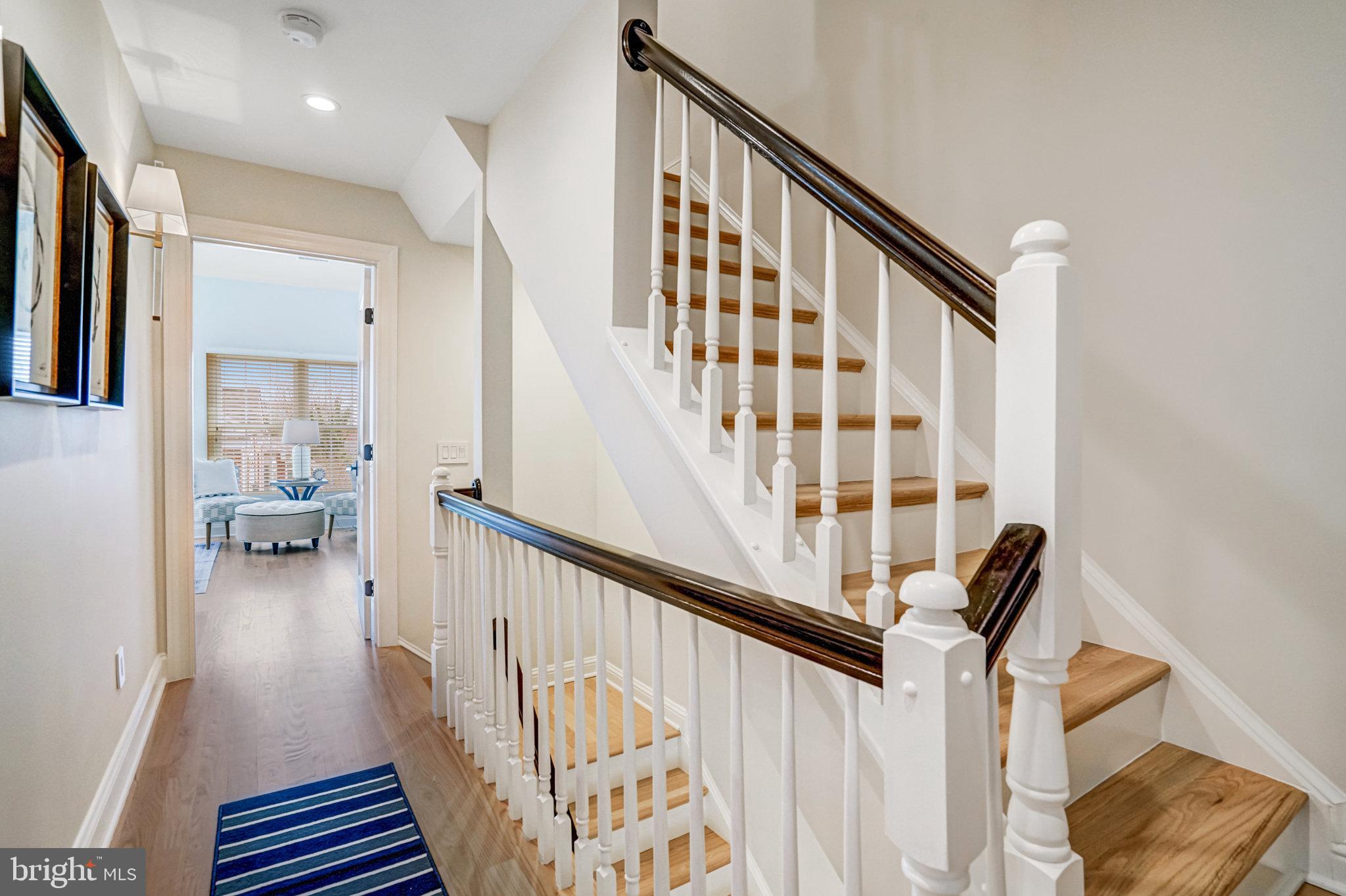 PALISADES PARK - Residential