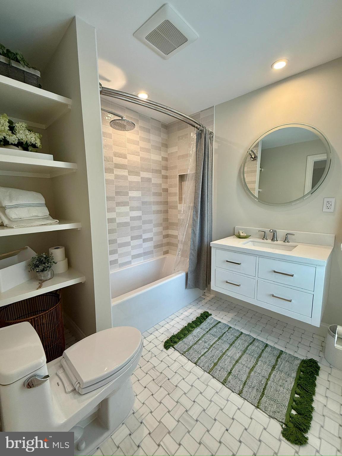 PALISADES PARK - Residential