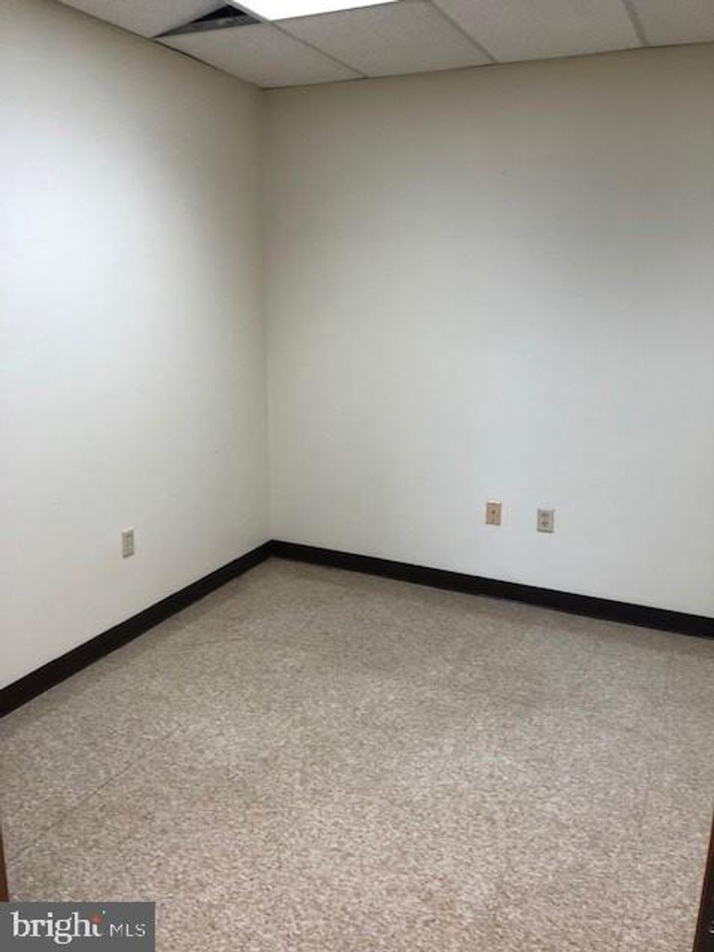Photo of 405 School Road #A, DENVER, PA 17517 (MLS # 1000096038)