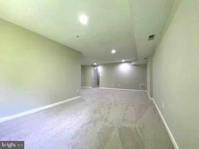 BRISTOL FOREST - Residential Lease