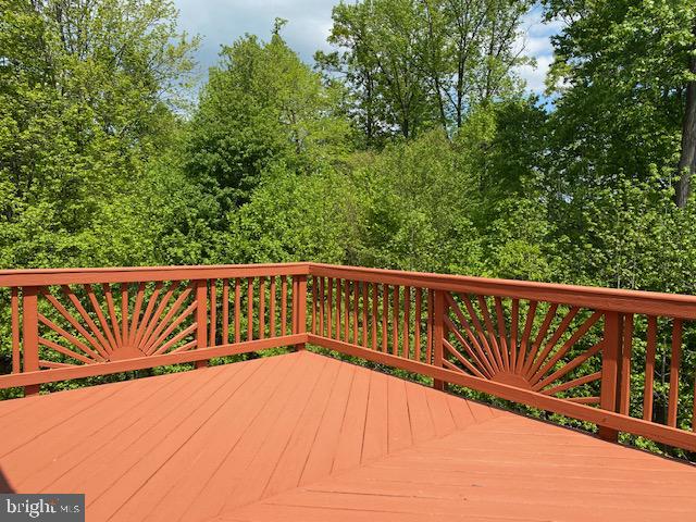 BRISTOL FOREST - Residential Lease