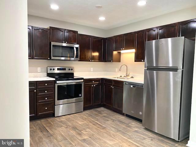 BRISTOL FOREST - Residential Lease