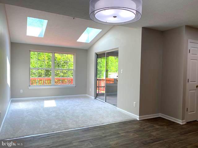 BRISTOL FOREST - Residential Lease