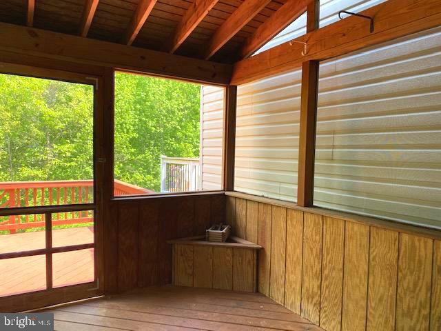 BRISTOL FOREST - Residential Lease