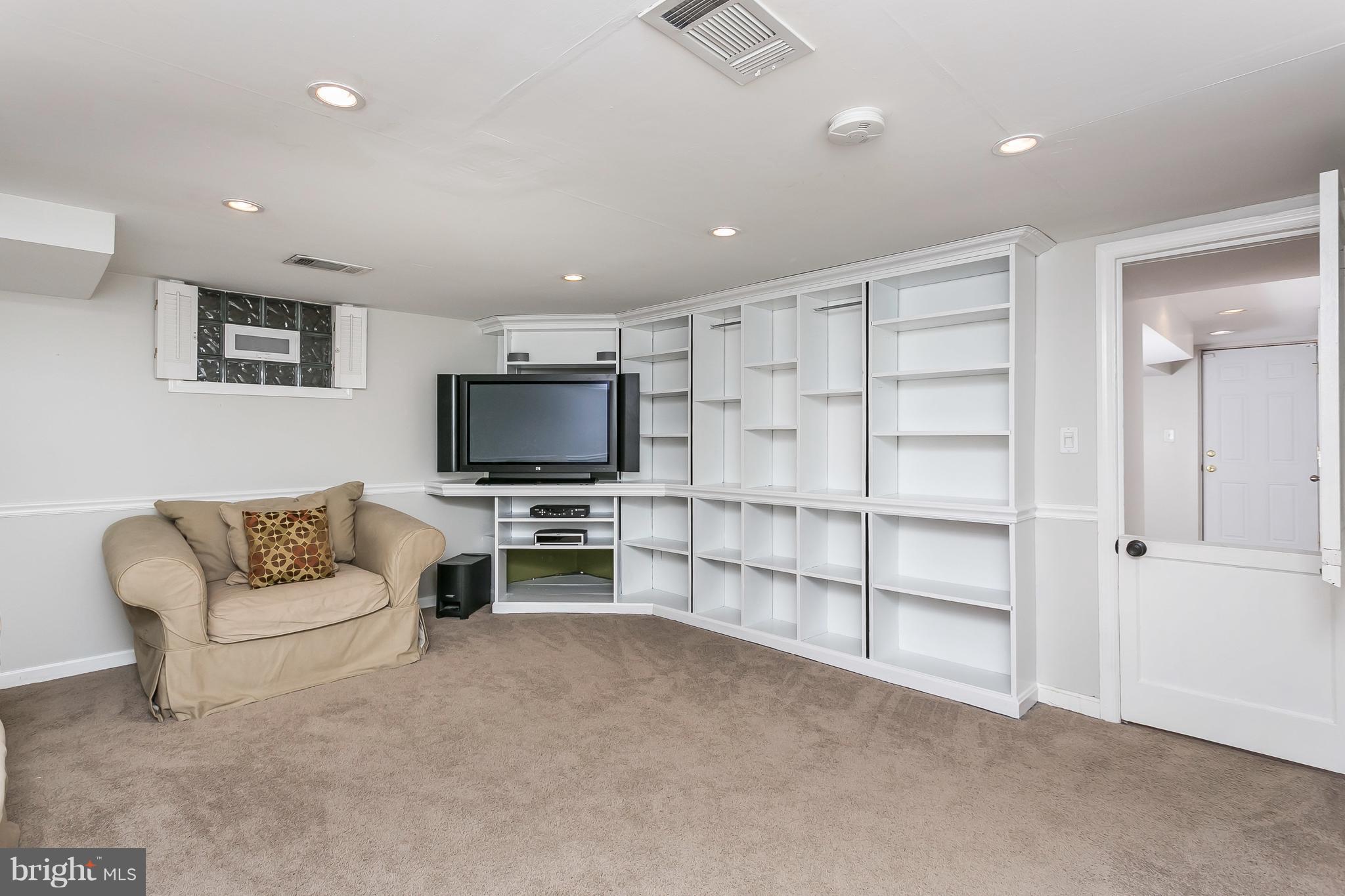 RODGERS FORGE - Residential